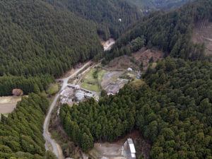 スリーシスターズ犬舎上空をドローンで撮影した静止画像