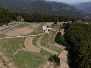 大洞菜園上空をドローンで撮影した静止画像